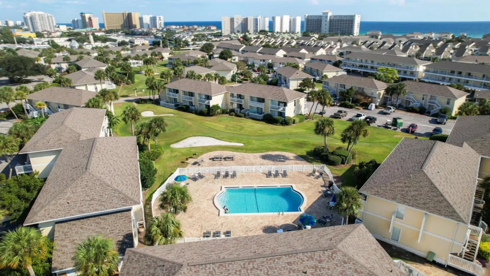 Sandpiper Cove Unit 4231 Your Destin Beach Getaway With Free Beach Service 0*,  United States